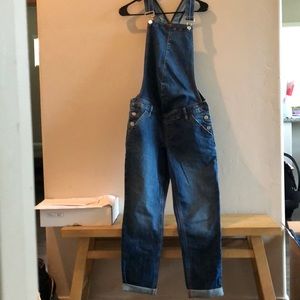 Gap maternity overalls
